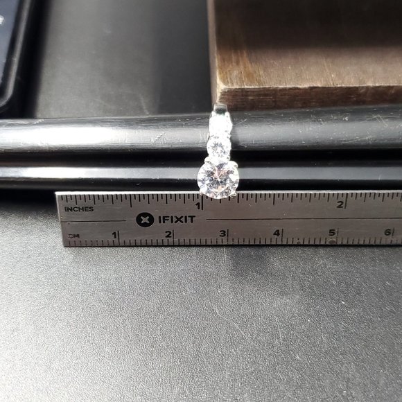 Size 5 Sterling Silver Raised Style Cubic Zirconia Ring - Picture 7 of 8